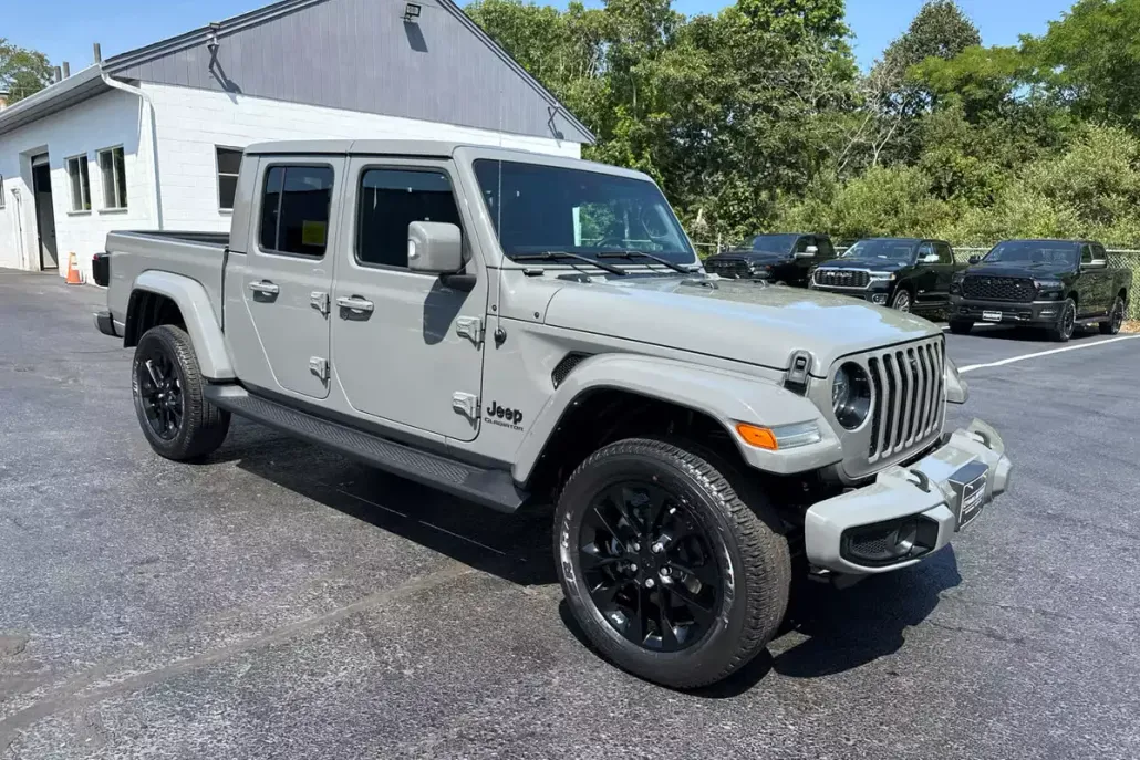 2022 Jeep Gladiator High Altitude photo 1