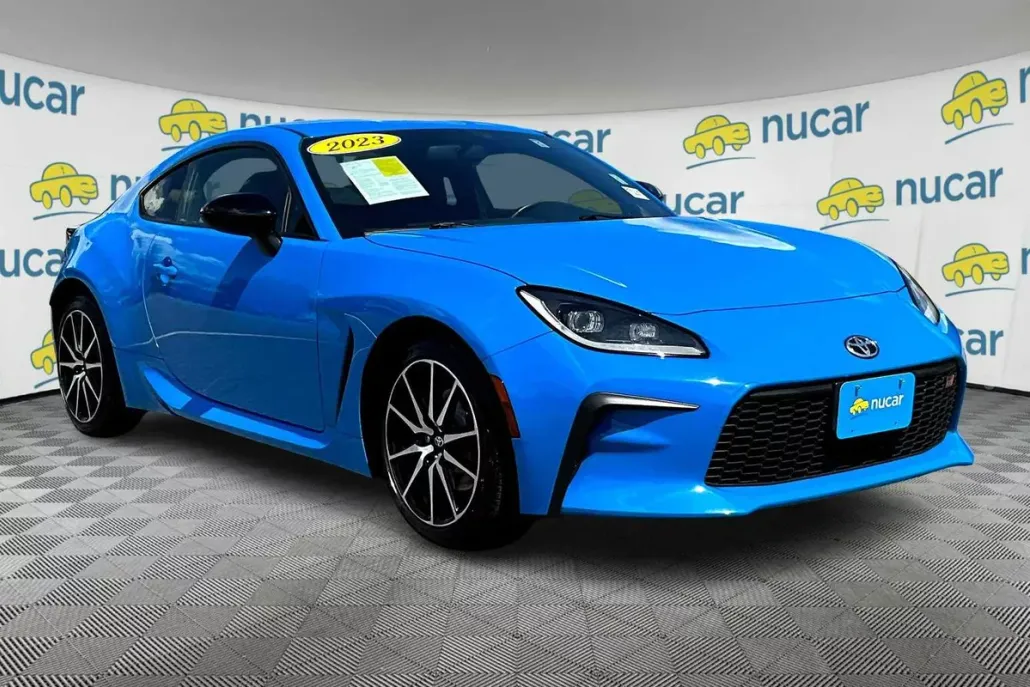 2023 Toyota GR86 photo 1