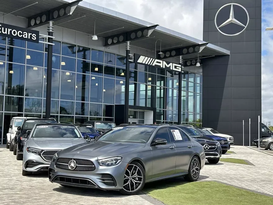2022 Mercedes Benz E 350 photo 1