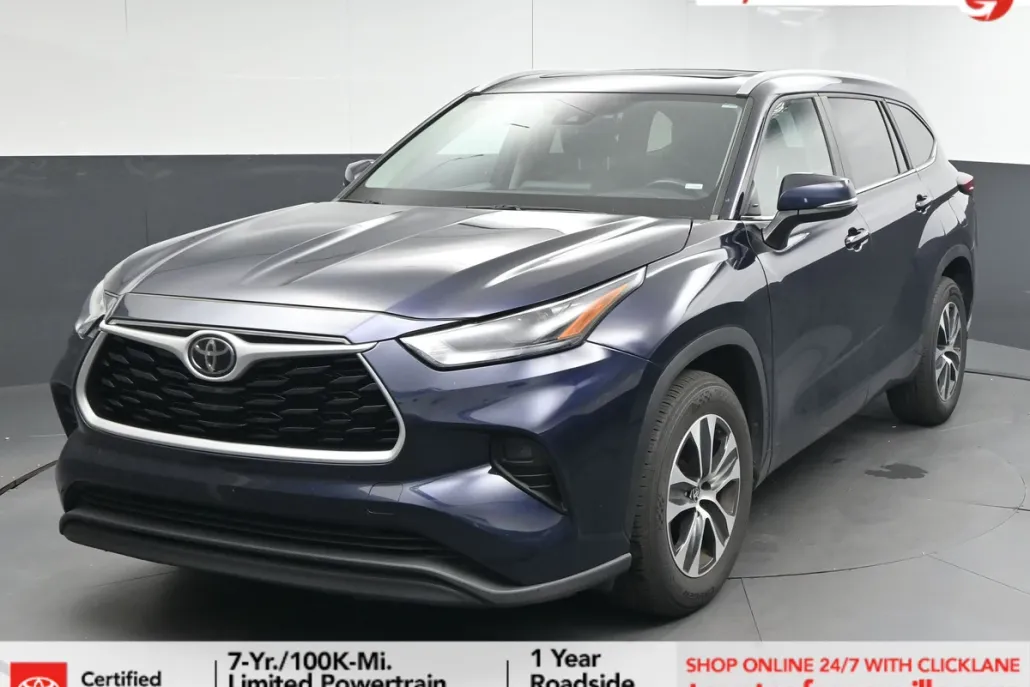 2023 Toyota Highlander L photo 1