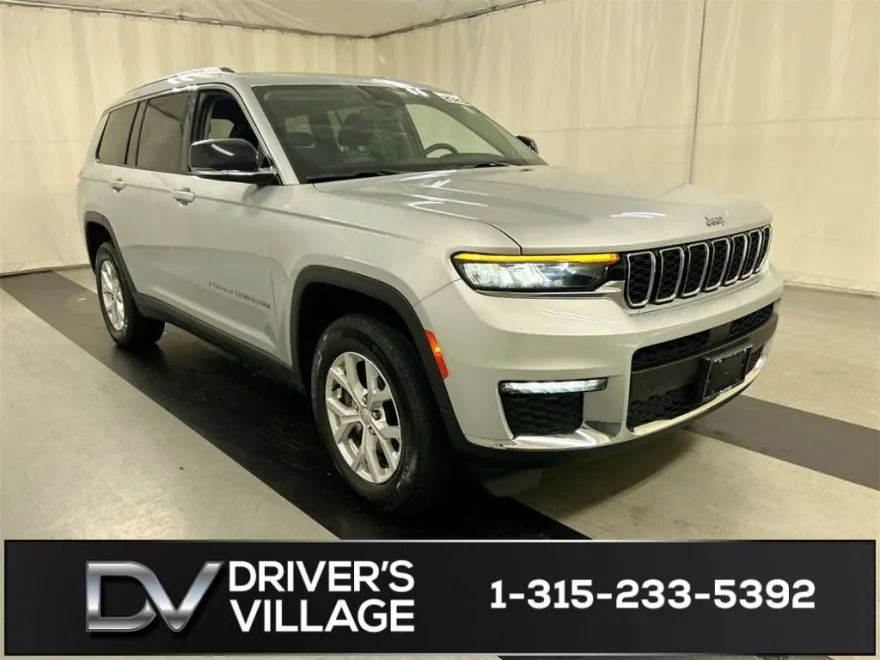 2023 Jeep Grand Cherokee Limited photo 1