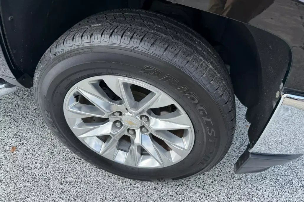 2019 Chevrolet Silverado 1500 photo 1