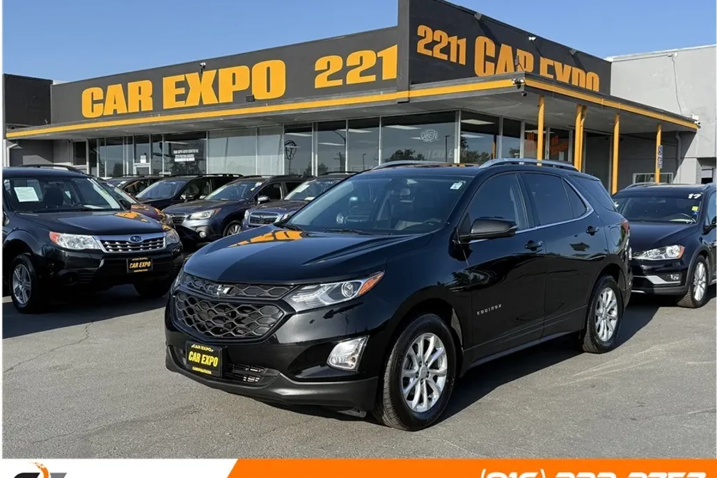 2018 Chevrolet Equinox LT photo 1