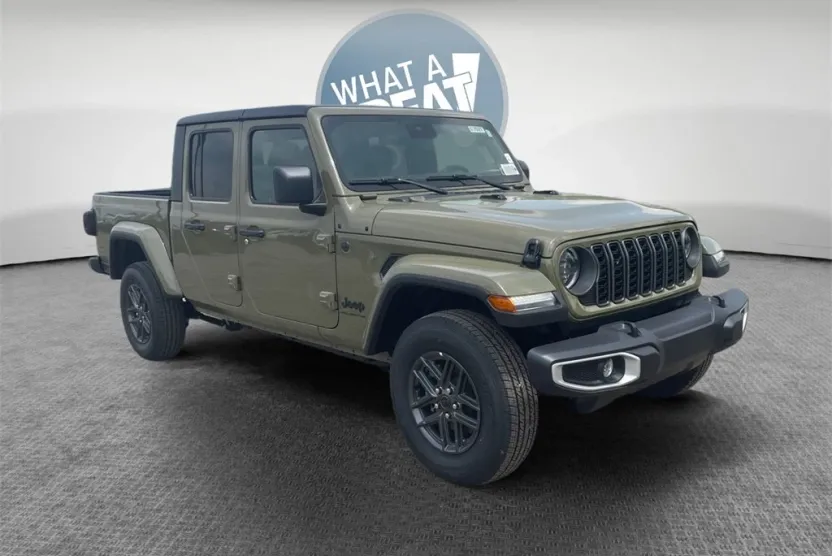 2025 Jeep Gladiator Sport S photo 1