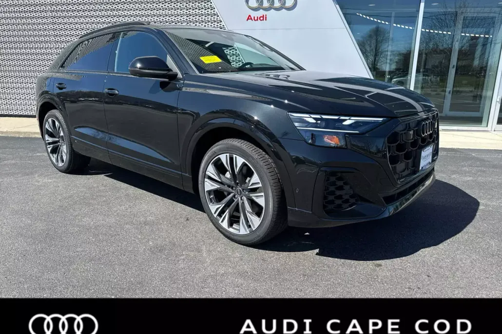 2025 Audi Q8 Premium Plus photo 1
