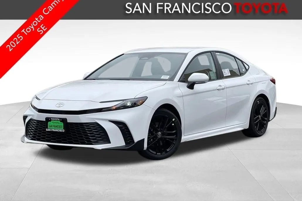 2025 Toyota Camry SE photo 1