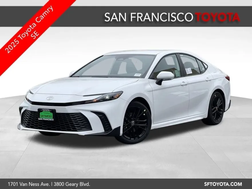 2025 Toyota Camry SE photo 1