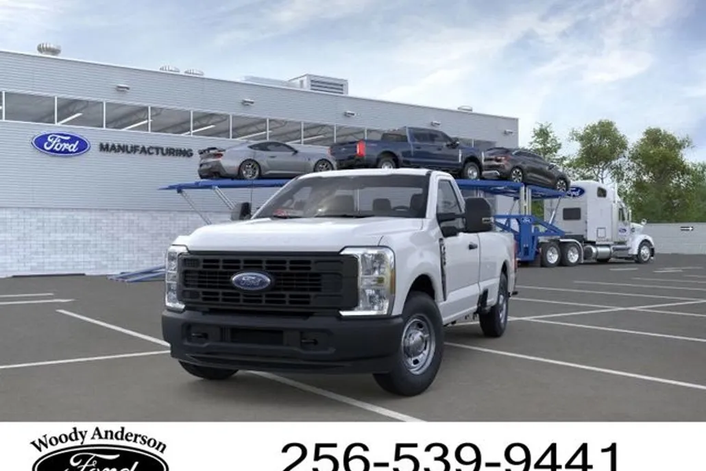 2025 Ford F-250 photo 1