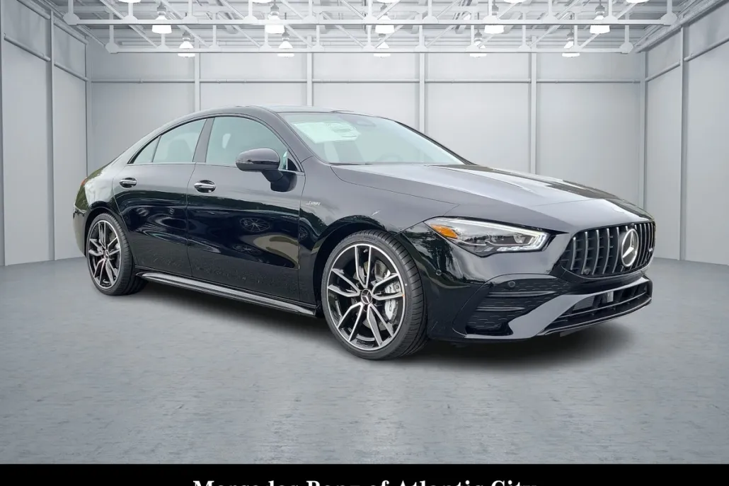 2025 Mercedes Benz CLA AMG 35 4MATIC photo 1