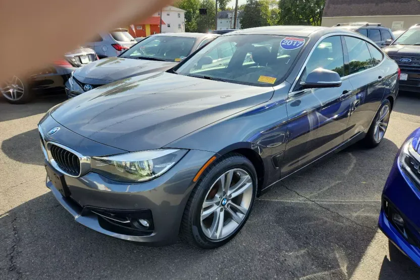 2017 Bmw 330i xDrive GT photo 1