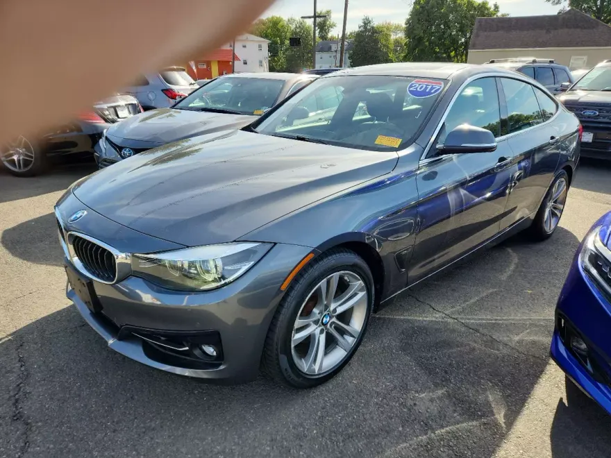 2017 Bmw 330i xDrive GT photo 1