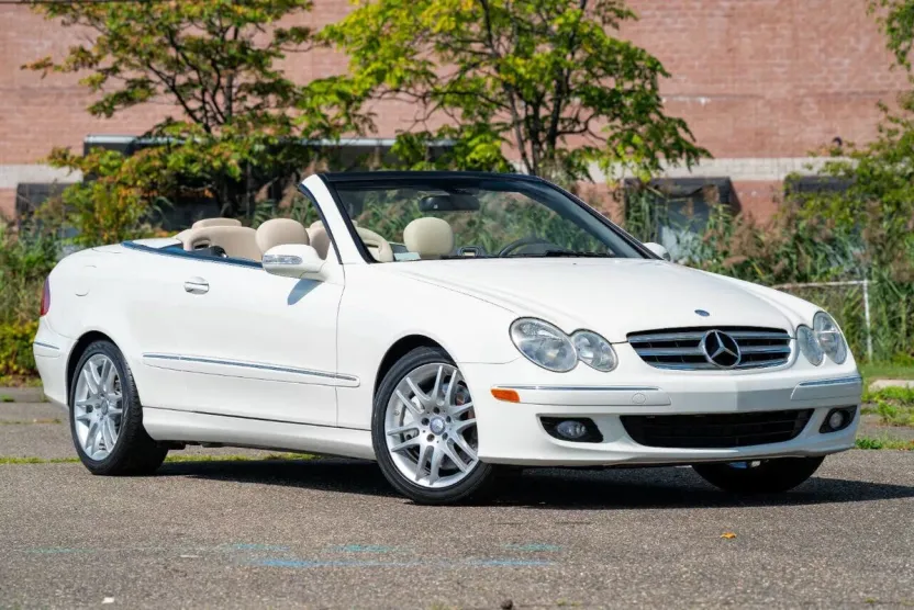 2008 Mercedes Benz CLK 350 photo 1