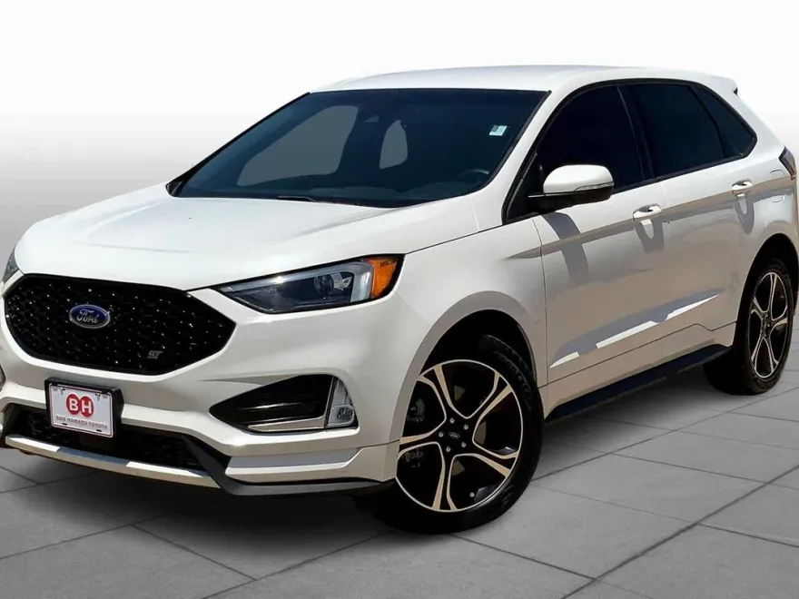 2020 Ford Edge ST photo 1