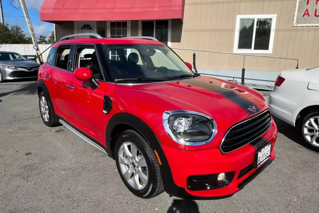 2019 Mini Countryman photo 1