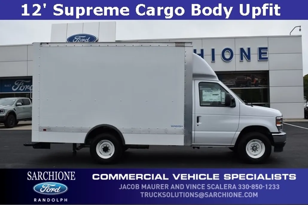 2025 Ford E-350 photo 1