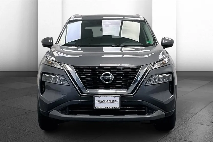 2021 Nissan Rogue SV photo 1