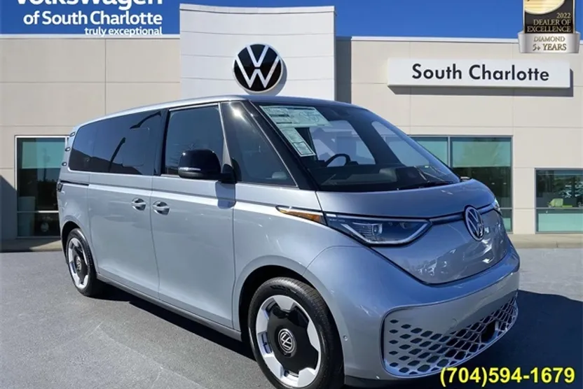 2025 Volkswagen ID. Buzz Pro S photo 1