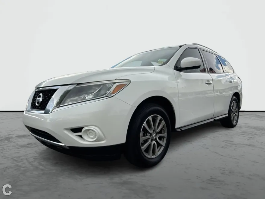 2015 Nissan Pathfinder S photo 1