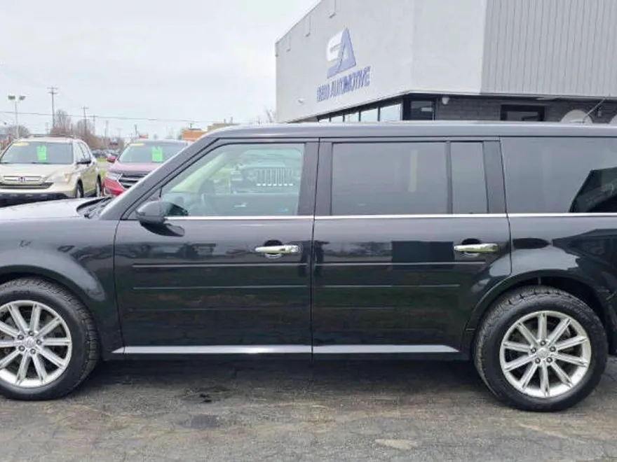 2015 Ford Flex Limited photo 1
