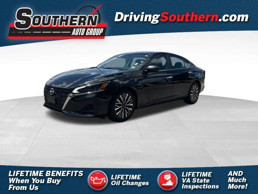 2024 Nissan Altima 2.5 SV photo 1