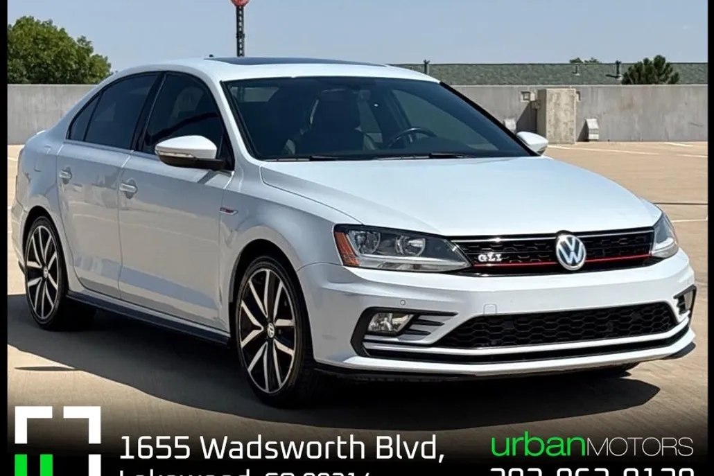 2018 Volkswagen Jetta 2.0T GLI photo 1