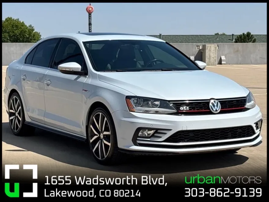 2018 Volkswagen Jetta 2.0T GLI photo 1
