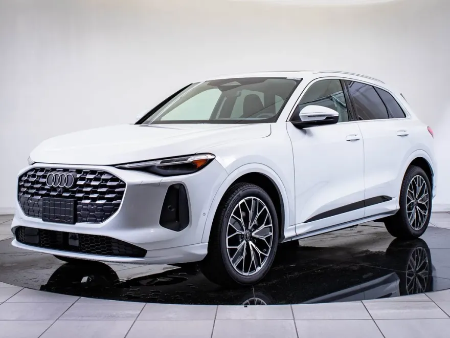 2025 Audi Q5 2.0T Prestige photo 1