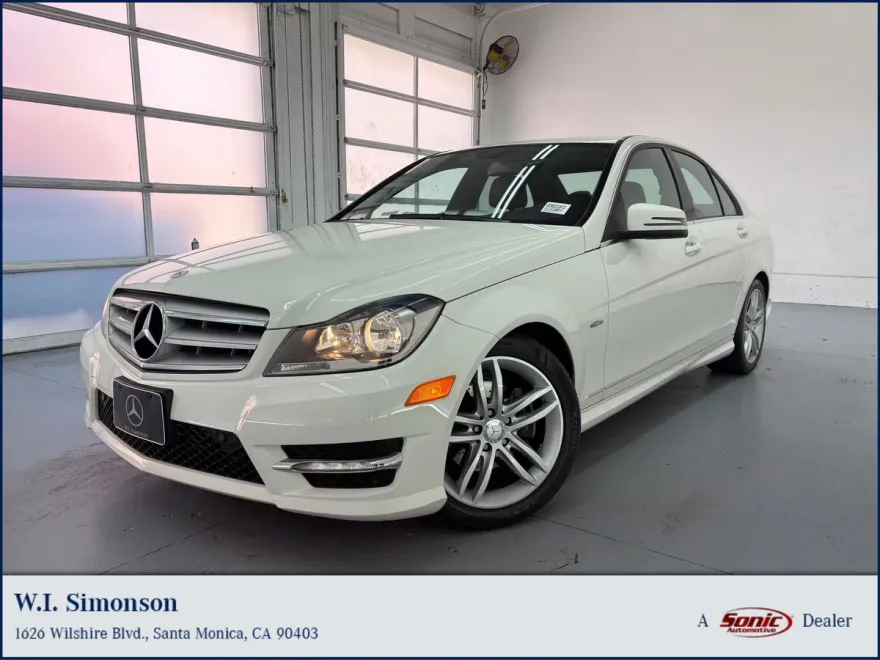 2012 Mercedes Benz C 250 Sport photo 1