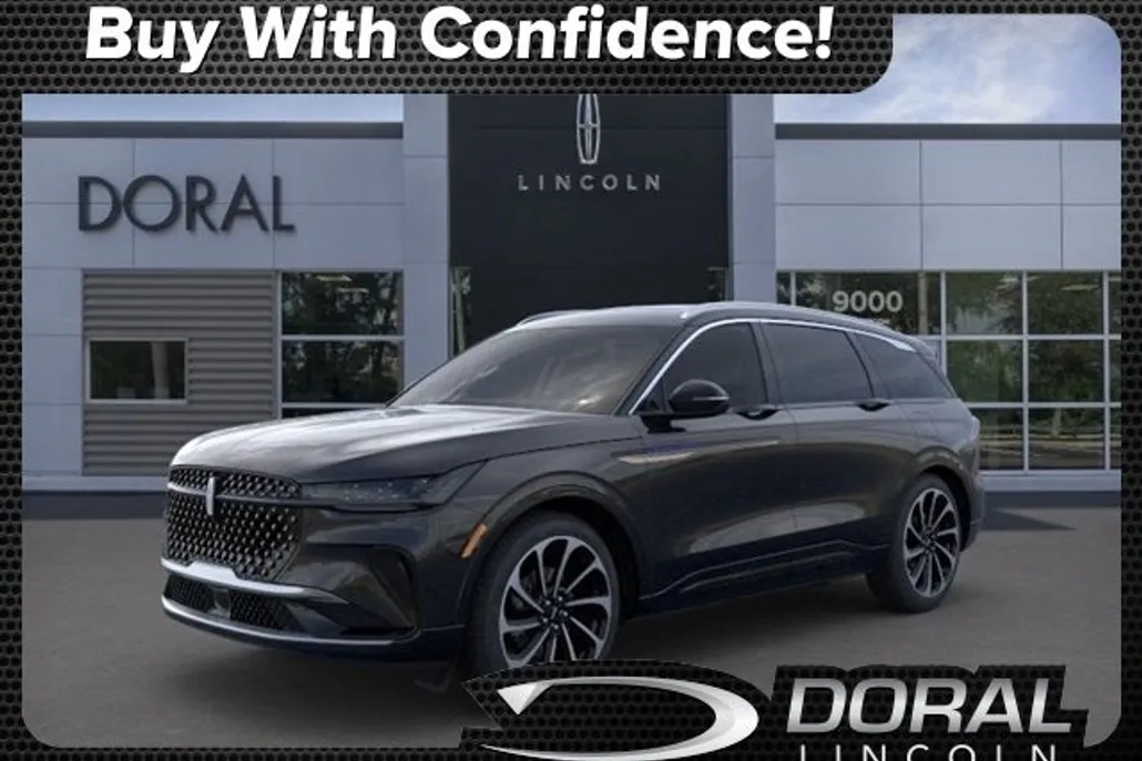 2025 Lincoln Nautilus Black Label photo 1