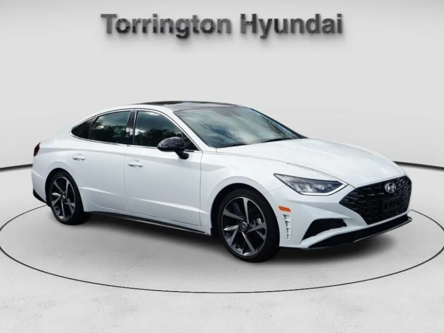 2022 Hyundai Sonata SEL Plus photo 1
