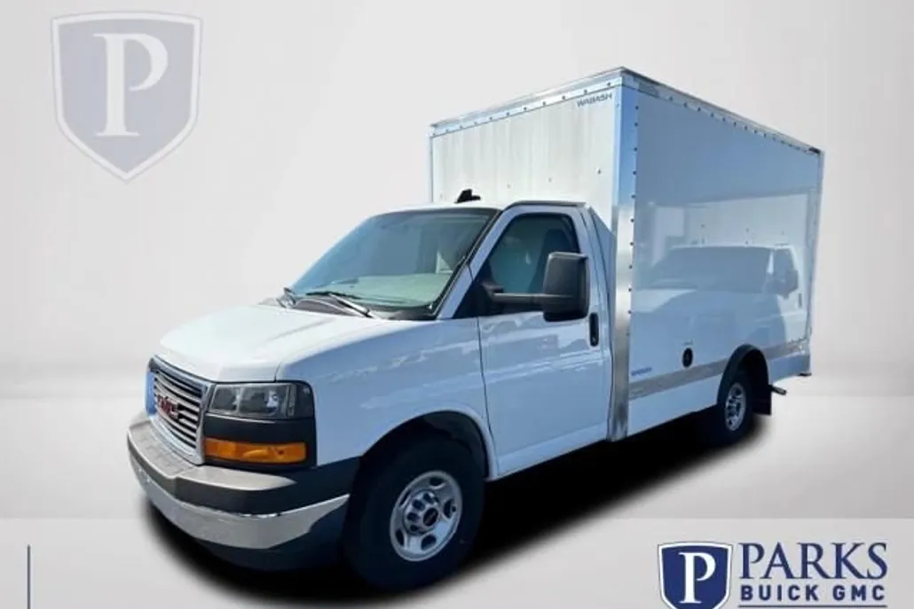 2024 Gmc Savana Cutaway 3500 photo 1