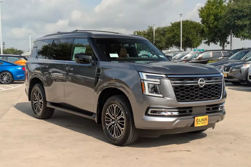 2025 Nissan Armada SL photo 1