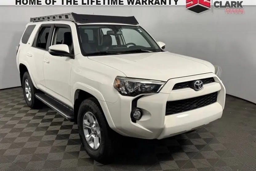 2019 Toyota 4Runner SR5 Premium Sport photo 1