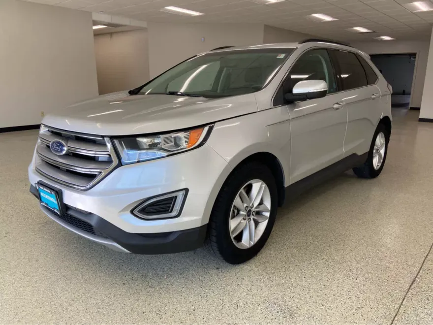 2015 Ford Edge SEL photo 1