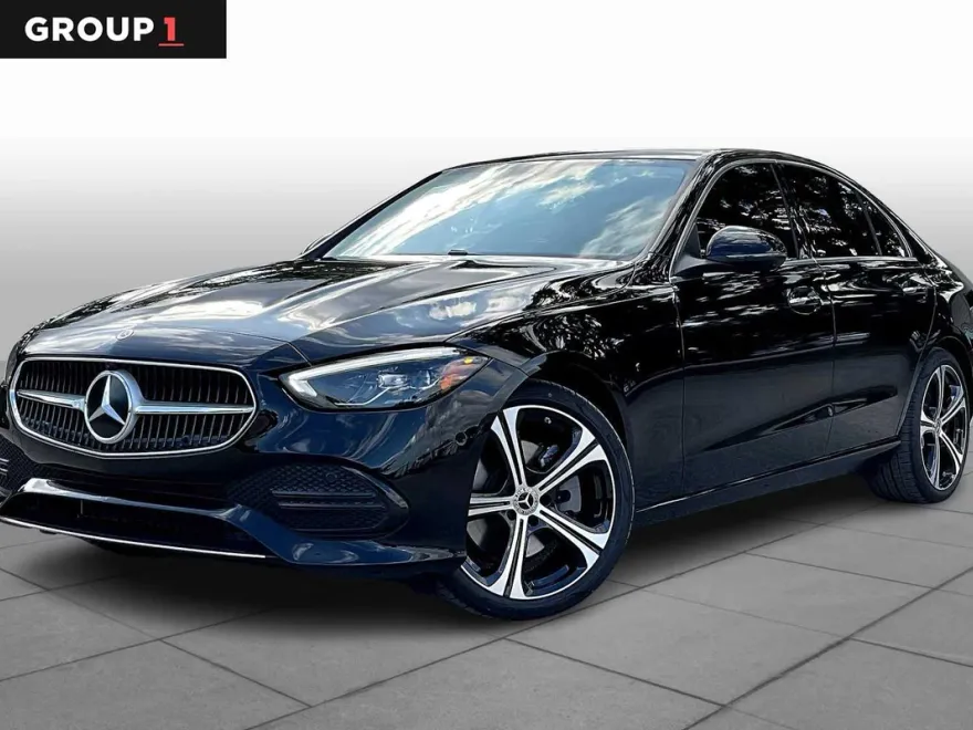 2025 Mercedes Benz C 300 photo 1