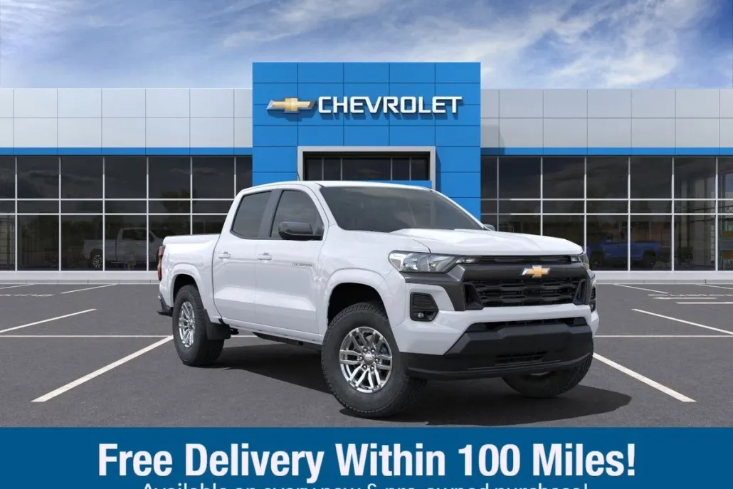 2024 Chevrolet Colorado LT photo 1