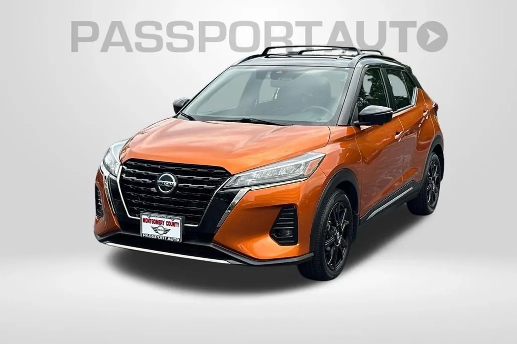 2021 Nissan Kicks SR photo 1