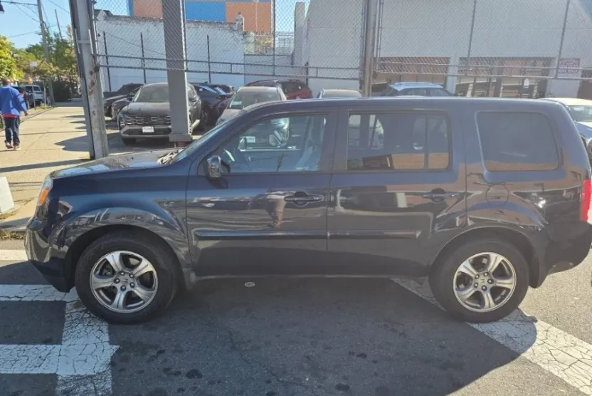2012 Honda Pilot EX photo 1