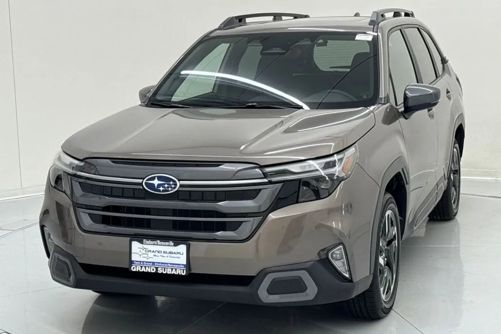 2025 Subaru Forester Limited photo 1