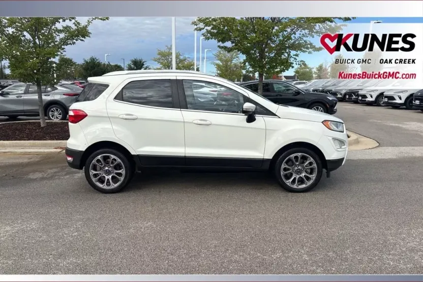 2018 Ford EcoSport Titanium photo 1