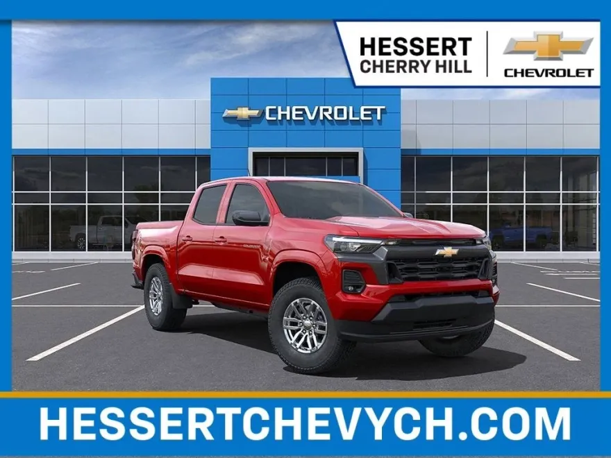 2025 Chevrolet Colorado Work Truck LT photo 1