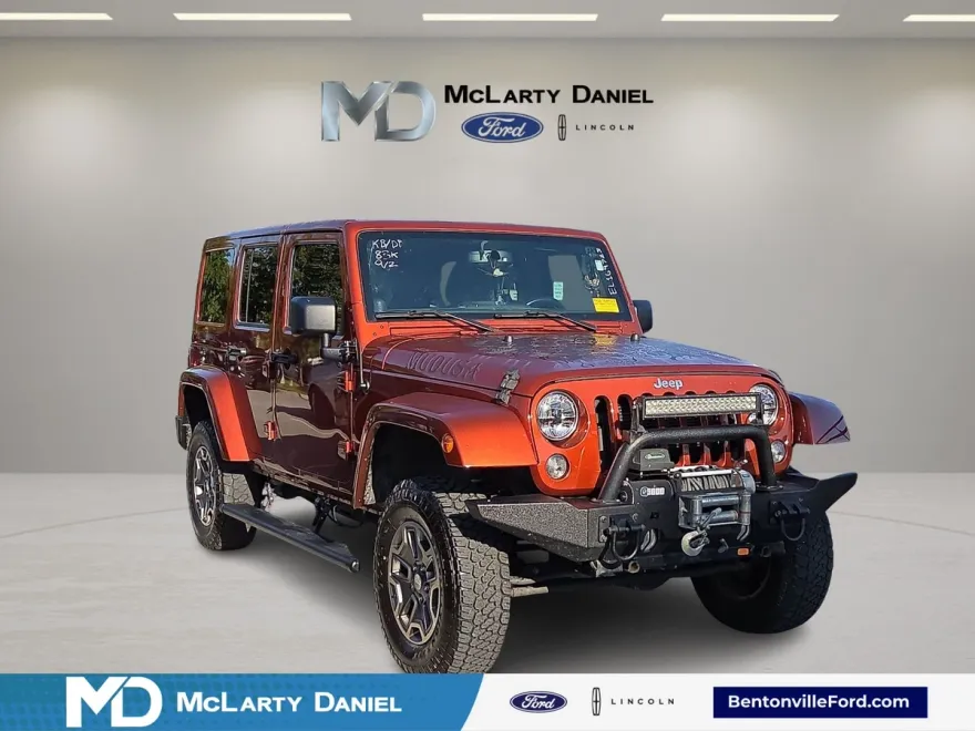 2014 Jeep Wrangler Unlimited Rubicon photo 1