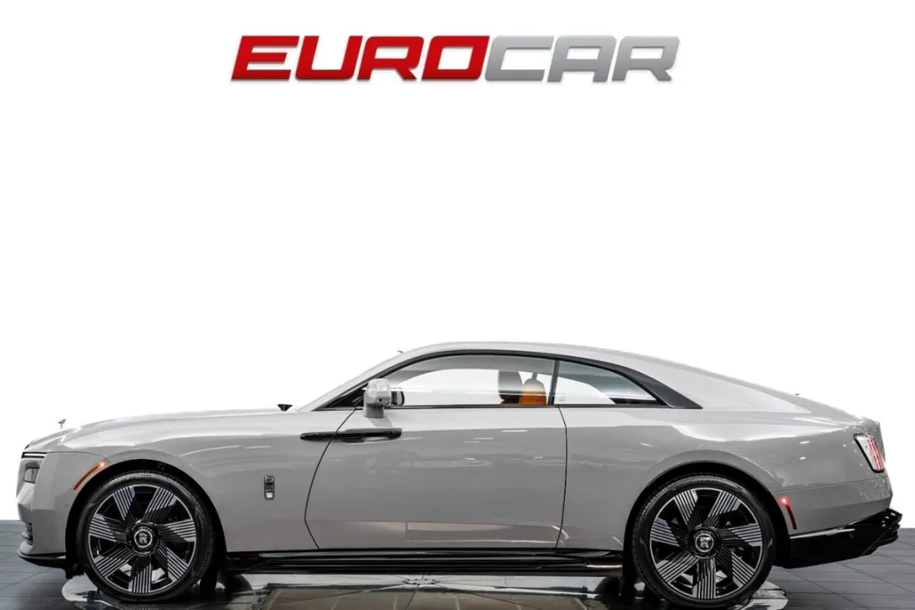 2025 Rolls Royce Spectre photo 1