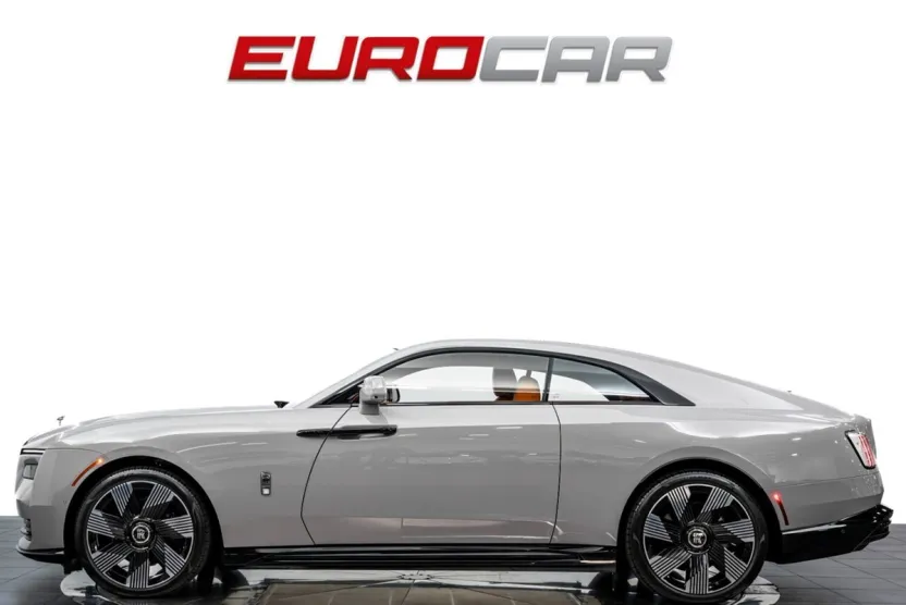2025 Rolls Royce Spectre photo 1