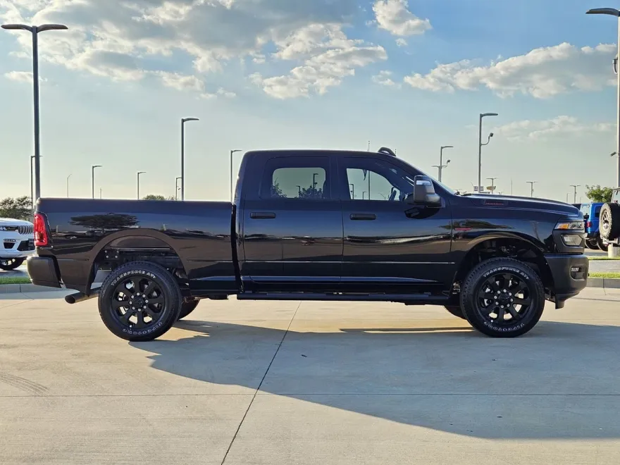 2025 Ram 2500 Tradesman photo 1