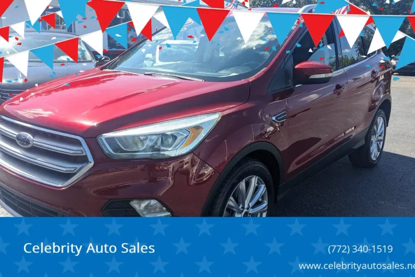 2017 Ford Escape Titanium photo 1