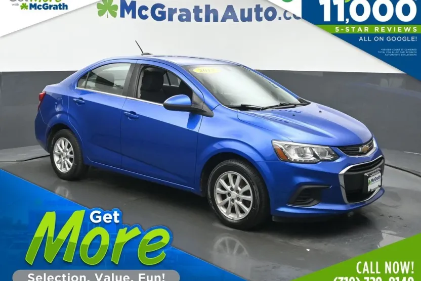 2017 Chevrolet Sonic LT photo 1