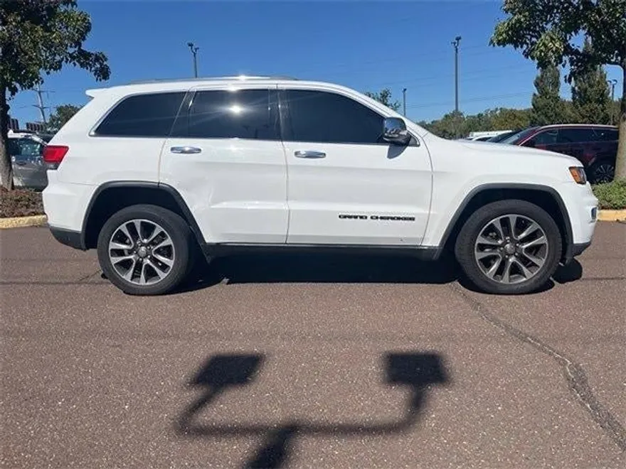2018 Jeep Grand Cherokee Limited photo 1