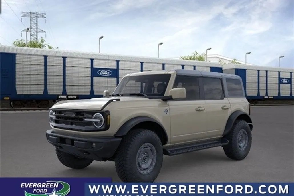 2025 Ford Bronco Outer Banks photo 1