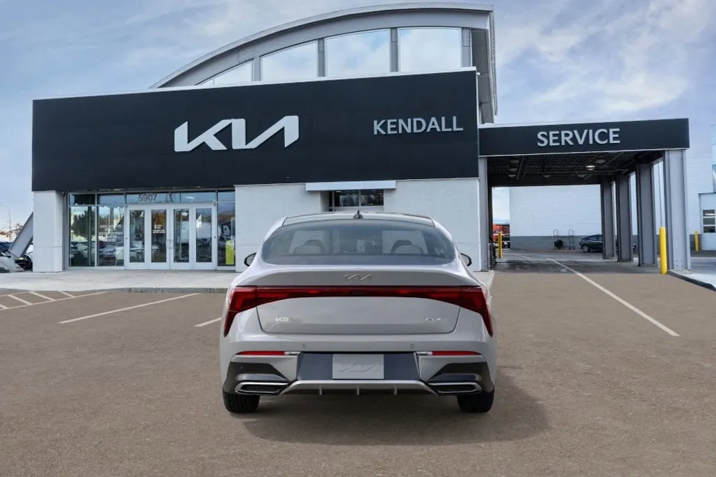 2026 Kia K5 GT-Line photo 1